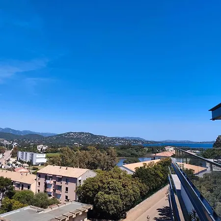 Apartment 4 Personnes Le Nautilus, Centre-ville De Porto-vecchio *